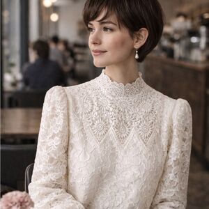 Vintage 80s Victorian Lace Blouse Ivory High Neck Romantic Top Modern Heirloom